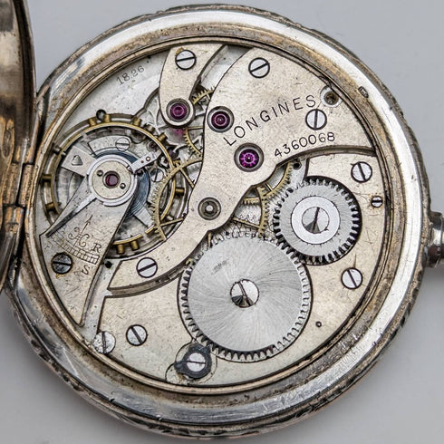 1925 年左右復古浪琴懷錶銀面刻馬獵人錶殼做工很好